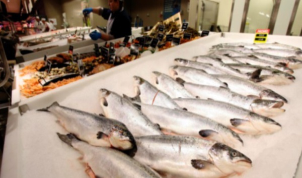 Le prix du poisson et des légumes baisse en juin