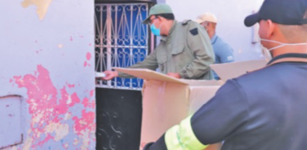 ​Campagnes de distribution des masques de protection à Benguérir et Sidi Allal Tazi