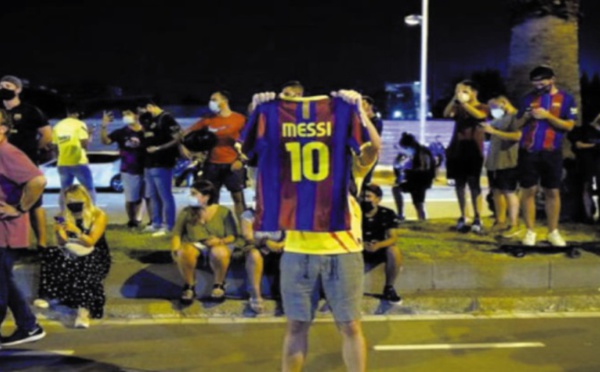 ​Les Barcelonais assommés par l'annonce du départ de Messi