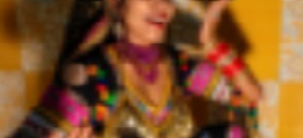 ​Avec la pandémie, les danseuses du Rajasthan portent leur art en ligne