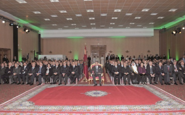 Sous la présidence de S.M le Roi : Signature des documents relatifs au Complexe solaire d’Ouarzazate