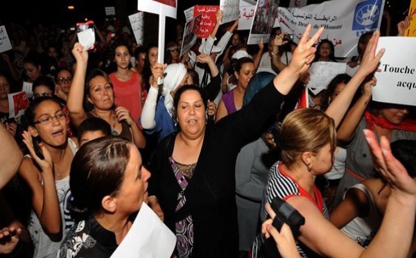 Le gouvernement islamiste tunisien fait des mécontents : Grévistes et policiers s’affrontent à Siliana