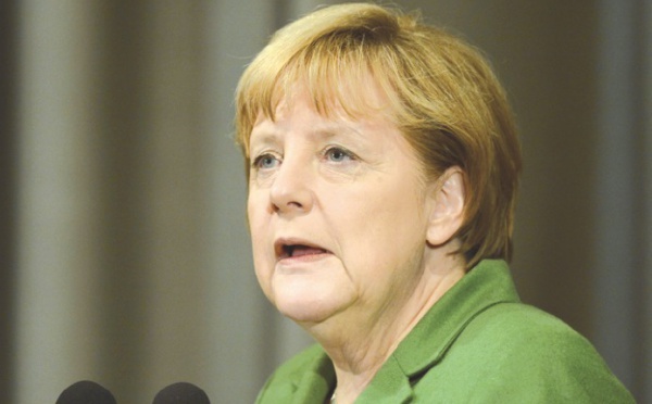 A moins d’un an des législatives allemandes : Merkel fait la course en tête dans les sondages
