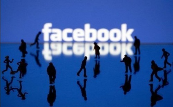 Facebook à nouveau critiqué pour : sa gestion des données sur ses membres