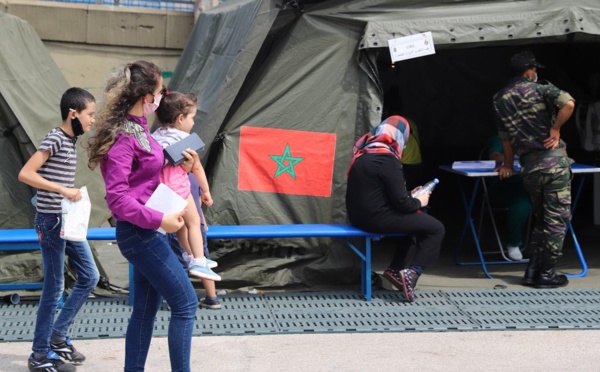 Grande affluence des Beyrouthins au service d'orthopédie de l'hôpital militaire marocain