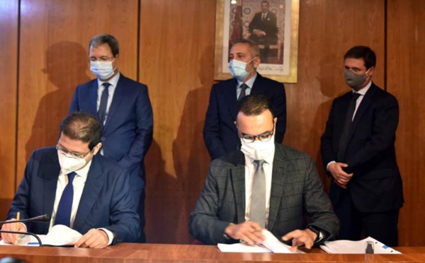 Signature d’ un contrat d’investissement entre le Groupe Abdelmoumen et CDG Invest