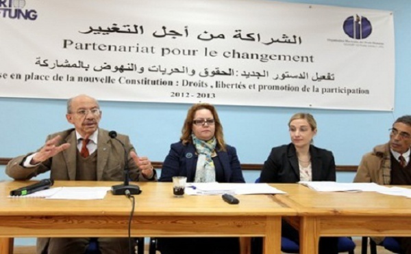 Opérationnalisation de la Constitution : L’OMDH pointe du doigt les lenteurs du gouvernement