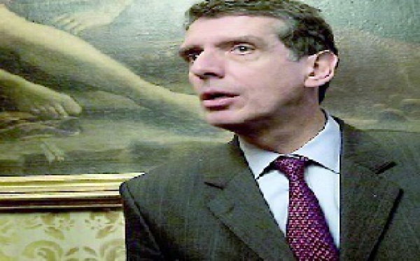 Musée du Louvre : Henri Loyrette quittera ses fonctions en avril