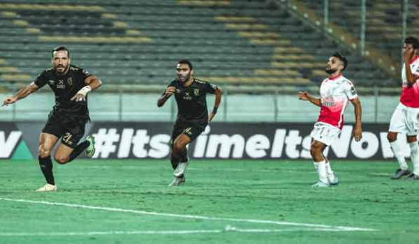 Un tout petit Wydad malmené par un Ahly ravi de l’aubaine