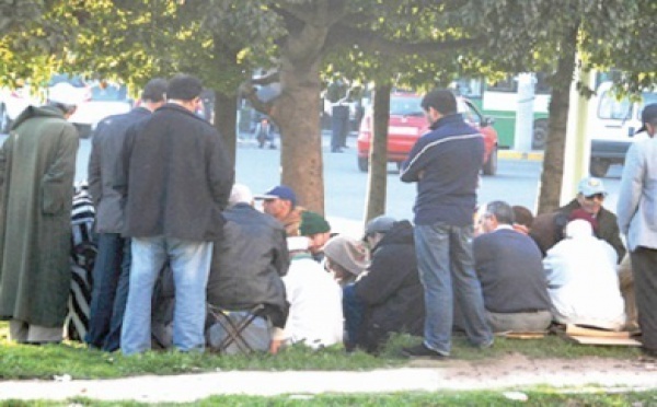 Les effets du vieillissement de la population sur la situation financière du système de retraite et sur l’évolution macroéconomique : La quadrature du cercle