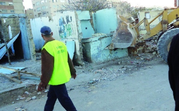 Des baraques en dur démolies sous haute tension à Casablanca : Le bidonville “Bachkou” fait de la résistance