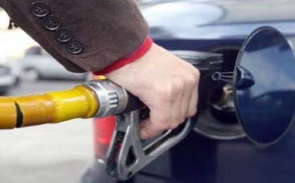 Le pétrole en nette baisse en Asie