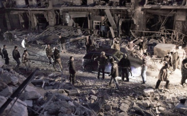 Huit enfants et cinq femmes tués dans un raid aérien près de Damas