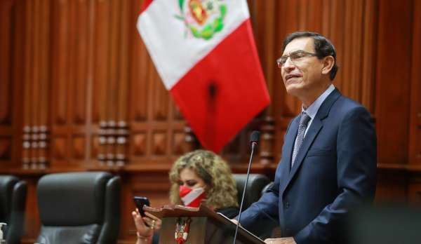 Vizcarra, le populaire président anticorruption renversé pour corruption