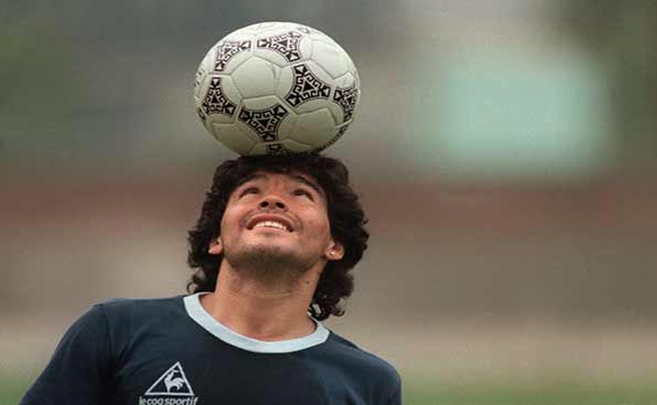 Diego Maradona Icône du football et de tous les excès
