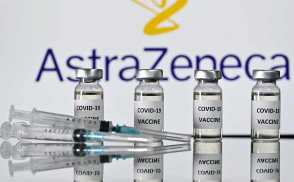 Une demi-dose du vaccin d’AstraZeneca plus efficace qu ’ une dose complète