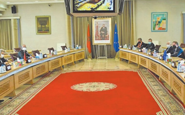 L'UE souhaite améliorer le mécanisme des retours au Maroc des migrants irréguliers