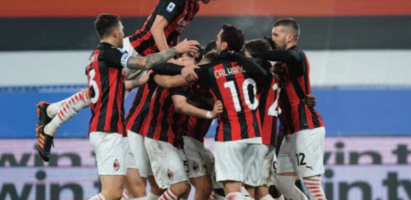 Calcio: L'AC Milan enchaîne les victoire