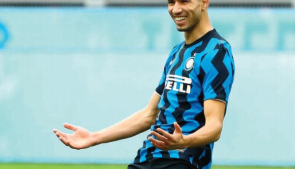 Sous la pression de l'Inter, l'AC Milan reste insubmersible