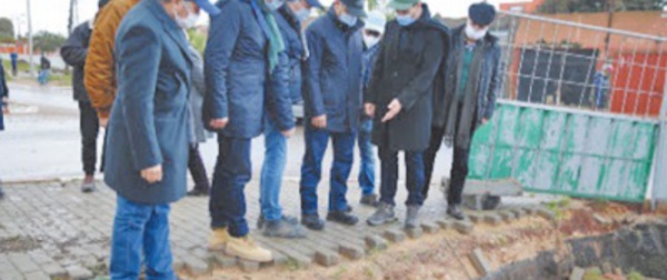 Le wali de Casablanca-Settat visite plusieurs zones impactées par la pluie