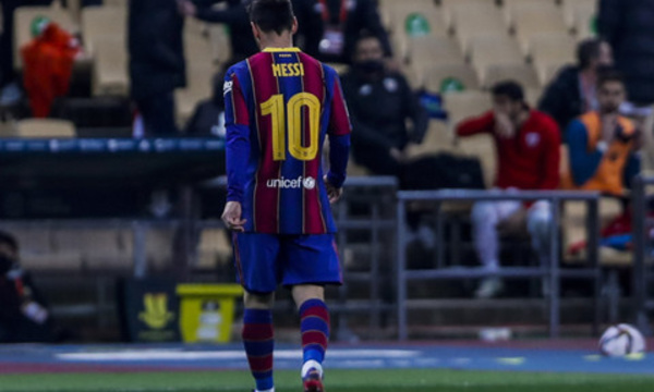 Premier carton rouge pour Lionel Messi avec le FC Barcelone