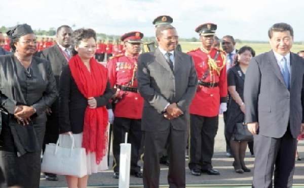 Xi Jinping poursuit son périple africain par le sommet des Brics à Durban