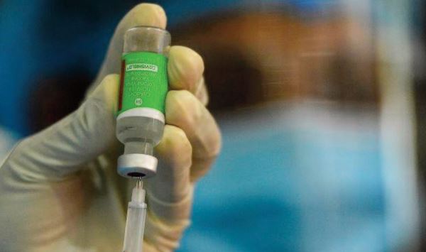 Le Maroc maintient la vaccination avec AstraAzenca pour les plus de 65 ans