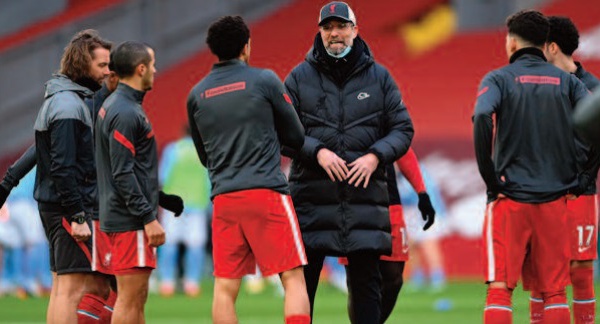 Ligue des champions: Liverpool sans défense et sans certitudes avant Leipzig