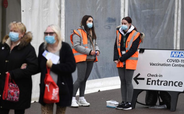 Au Royaume-Uni, l'accès au vaccin garanti aux sans-papiers