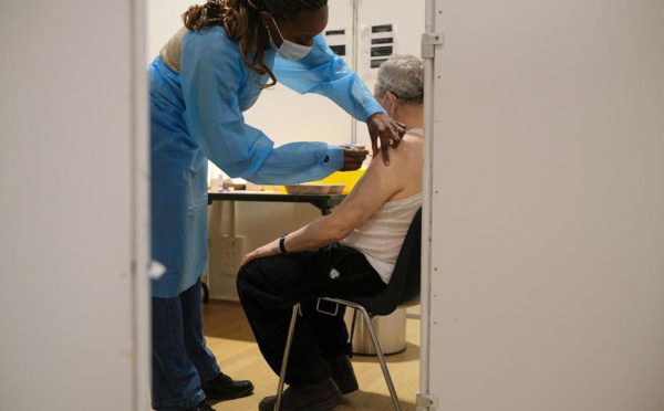Le Portugal prévoit de vacciner 70% de sa population à l'été