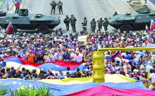 L’après Chavez se fait dans la douleur