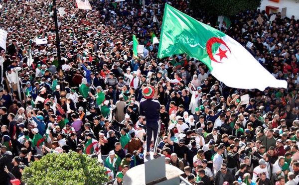 Affrontements entre les forces de sécurité algériennes et des manifestants