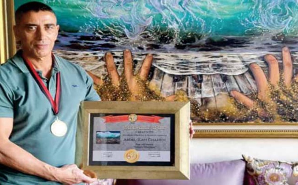 L'artiste-peintre Abdelilah Chahidi remporte la médaille d’ or de l’IAPA