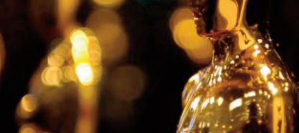 Malgré la Covid-19, les Oscars seront remis en mains propres et en tenue de soirée