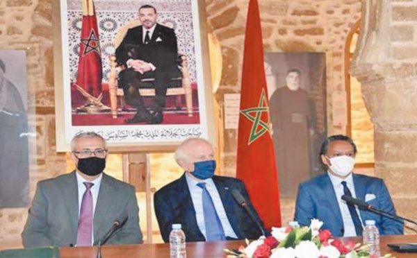 Signature d' un partenariat entre le ministère de la Justice et le Centre Abraham Zagouri