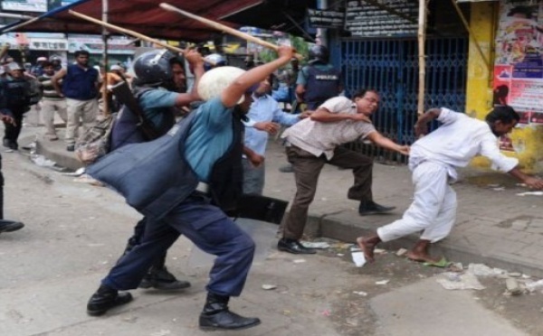 Les manifestations contre le blasphème de l’islam font une trentaine de morts au Bangladesh