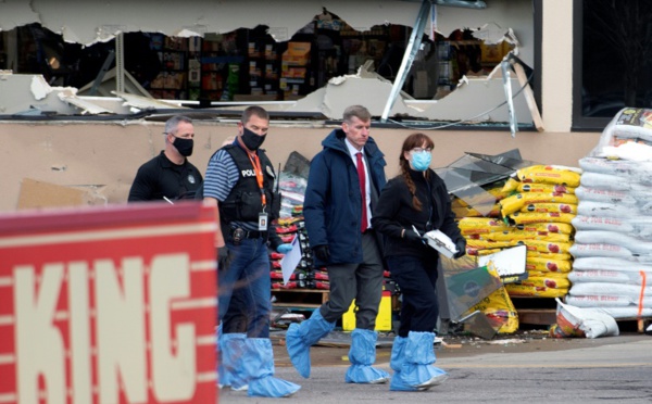 Dix morts dont un policier après une fusillade dans un supermarché du Colorado