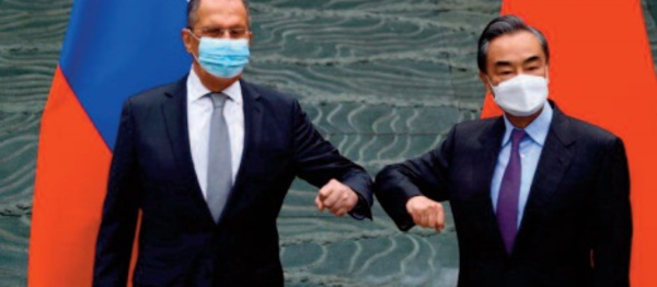 Moscou et Pékin se défendent de tout "opportunisme"