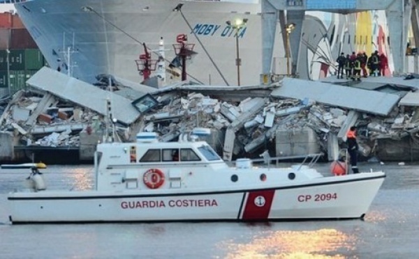 Italie: «Immense tragédie» dans le port de Gênes