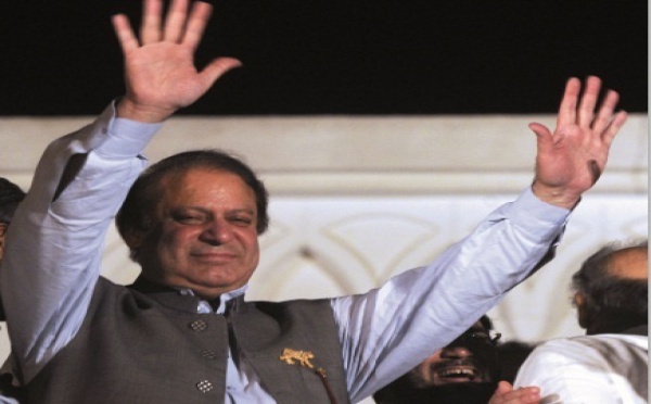 Nawaz Sharif revendique la victoire électorale au Pakistan