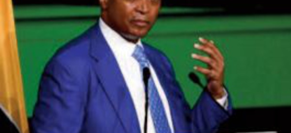 Le président de la CAF salue l’ engagement de la FRMF pour le développement du football en Afrique