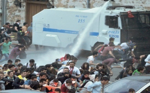 Nouveaux affrontements entre manifestants et police en Turquie