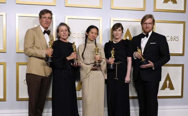 “Nomadland” triomphe aux Oscars