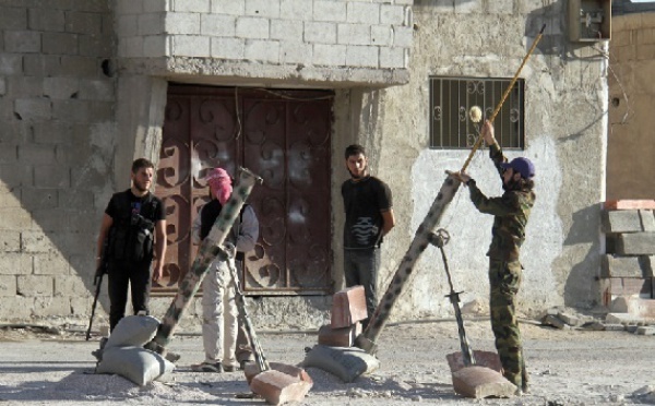 Les rebelles syriens en perte de vitesse face à la contre-offensive du régime