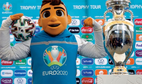 A moins d’un mois de l'Euro: Casse-tête sanitaire et suspense sportif