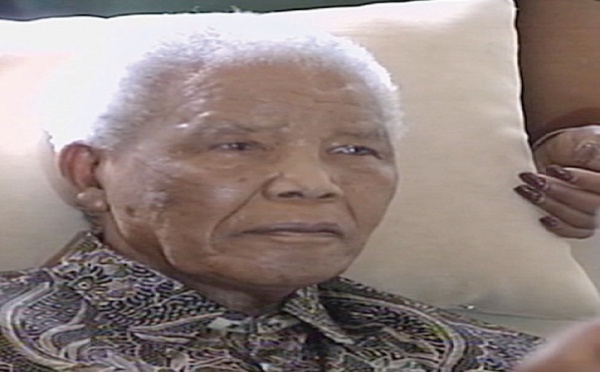 Nelson Mandela dans un état critique