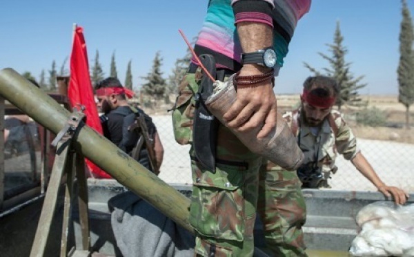 L'armée syrienne poursuit son offensive à Homs