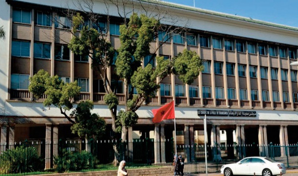 Les budgets des collectivités territoriales restent excédentaires