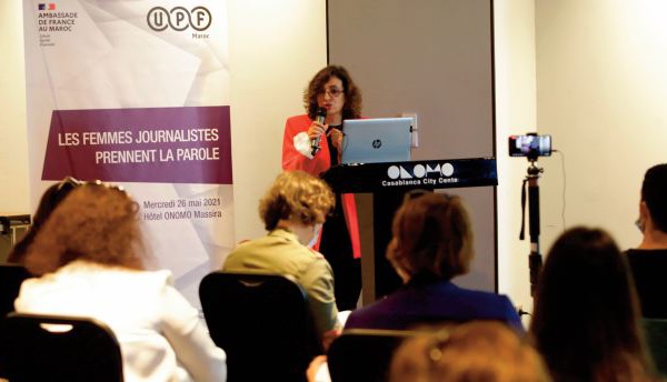 Les journalistes femmes confrontées à la discrimination et au plafond de verre