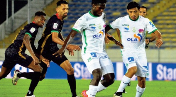 Chassé-croisé en tête du championnat: Le Raja ravit le fauteuil de leader au WAC